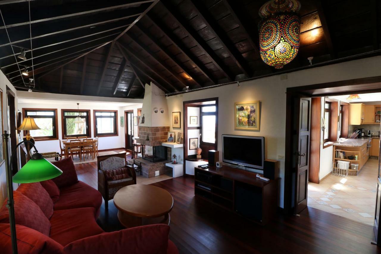 Villa Escondida ブレーニャ・バハ エクステリア 写真